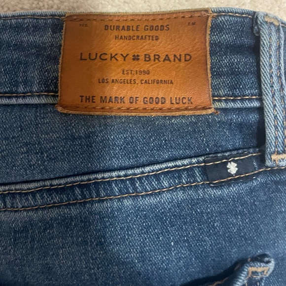 Lucky Brand Jeans - Picture 4 of 5